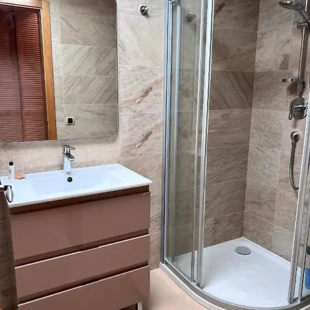 With Private Pool In Quite Place La Caleta Semesterbostad