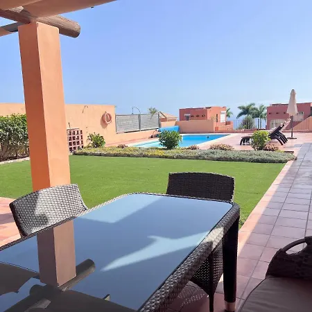 Semesterbostad With Private Pool In Quite Place La Caleta Costa Adeje (Tenerife)