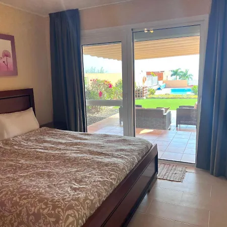 Semesterbostad With Private Pool In Quite Place La Caleta *